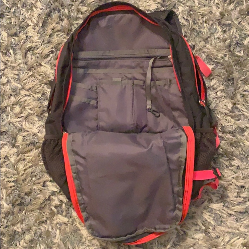 North Face Backpack - Borealis - image 3
